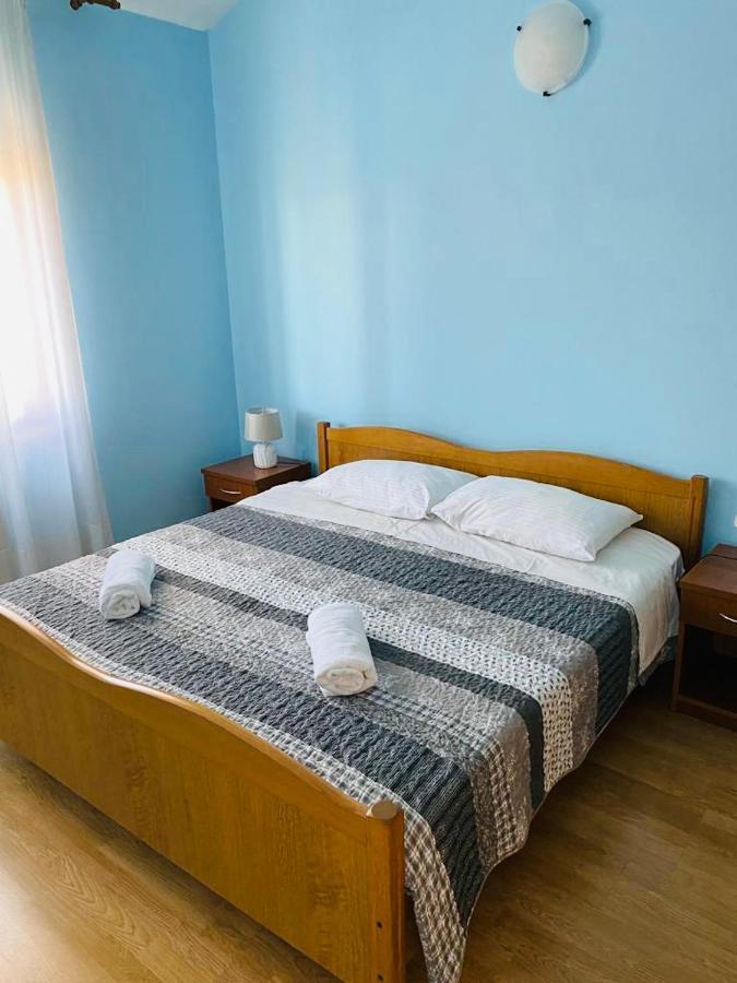 Apartmani Ana Borovac فونتانا المظهر الخارجي الصورة