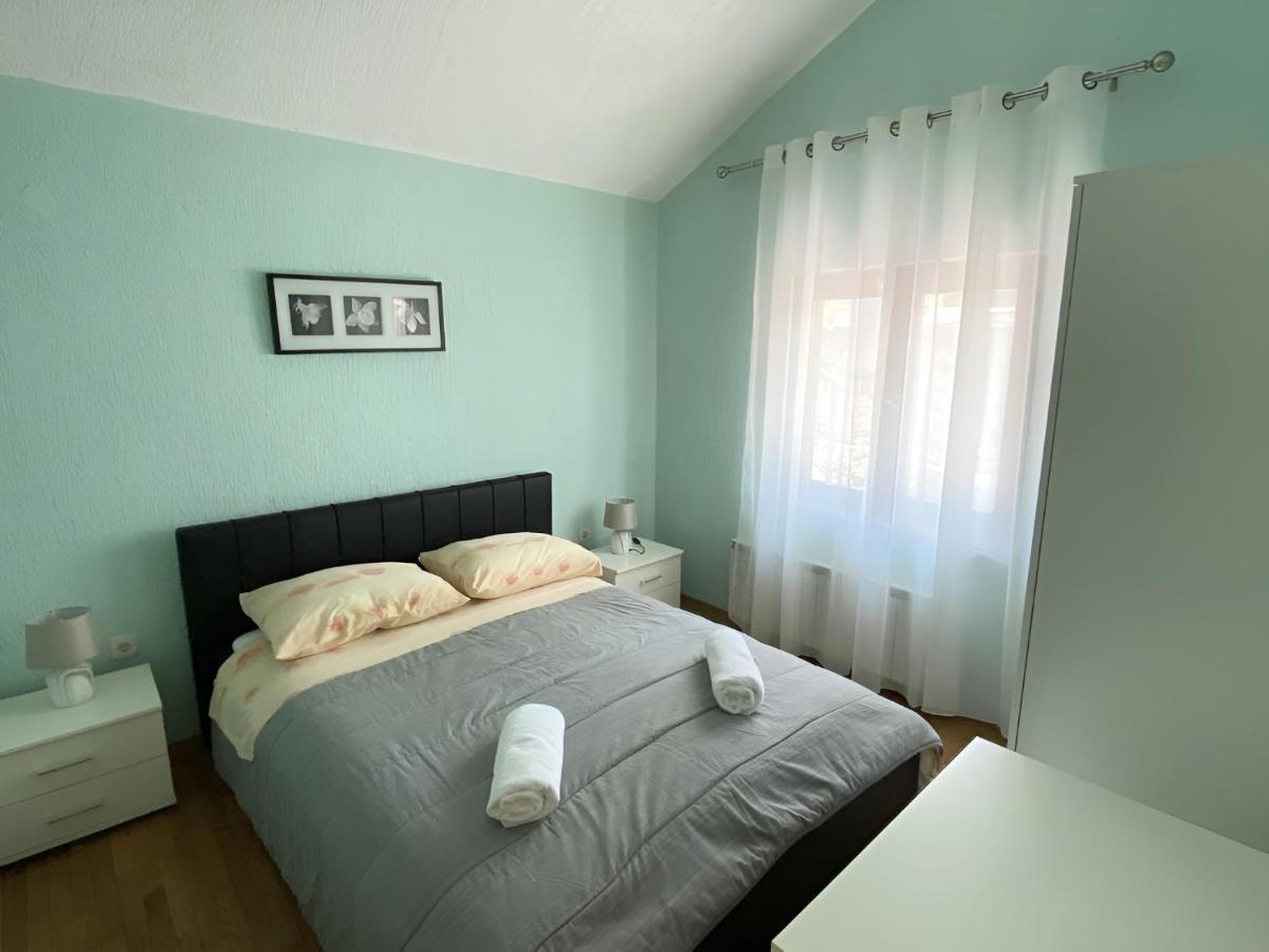 Apartmani Ana Borovac فونتانا المظهر الخارجي الصورة