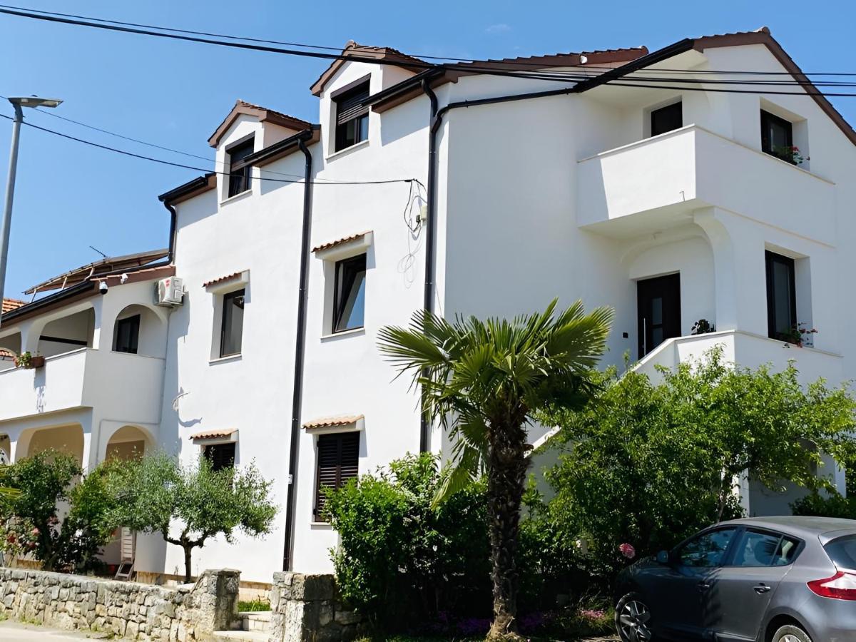 Apartmani Ana Borovac فونتانا المظهر الخارجي الصورة