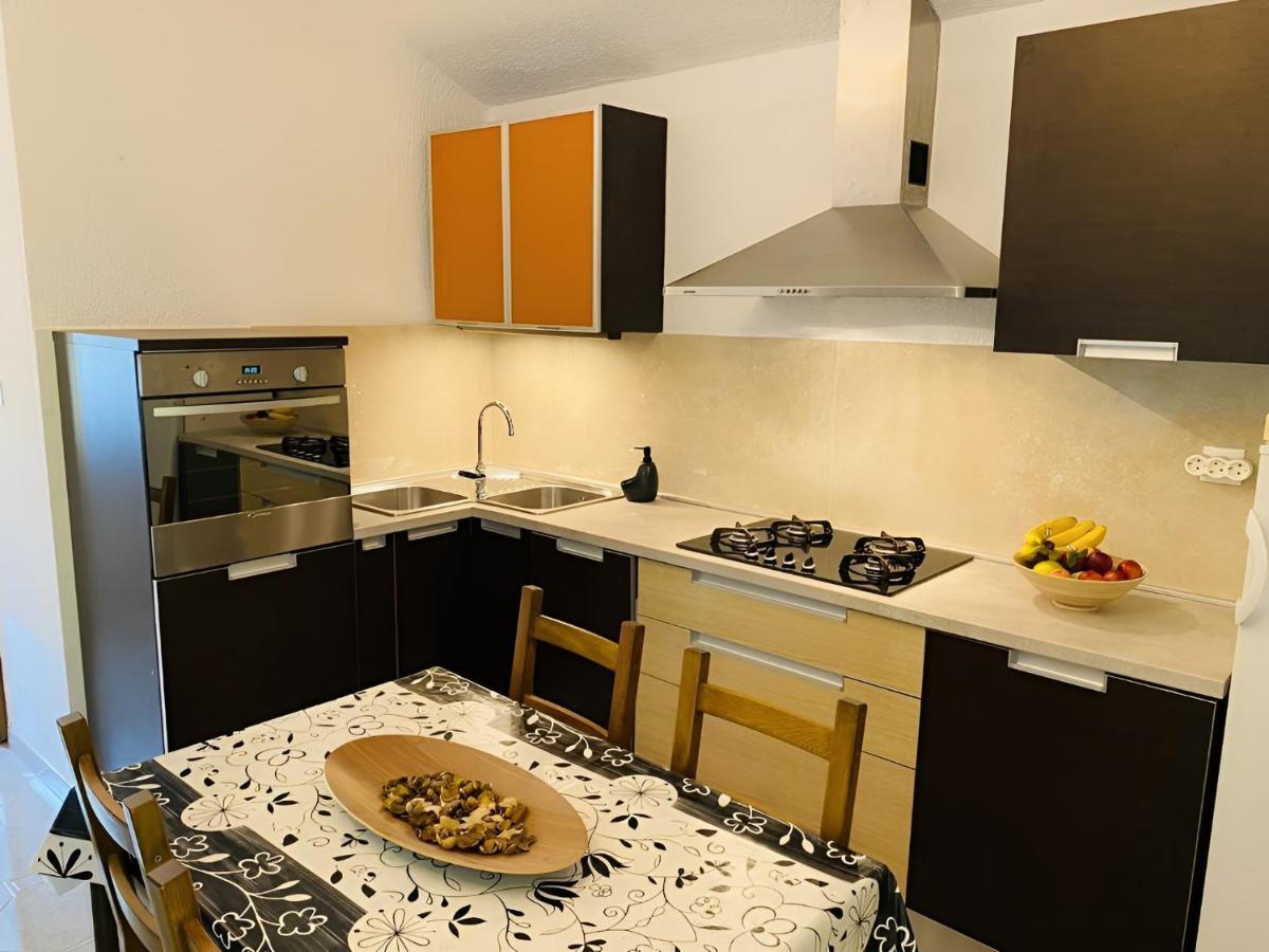 Apartmani Ana Borovac فونتانا المظهر الخارجي الصورة