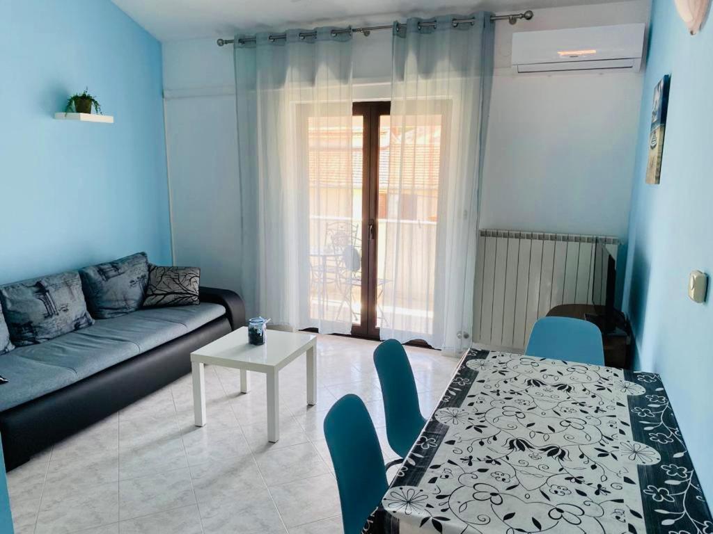 Apartmani Ana Borovac فونتانا المظهر الخارجي الصورة