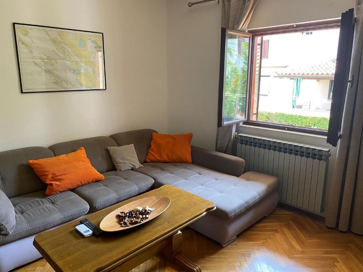 Apartmani Ana Borovac فونتانا المظهر الخارجي الصورة