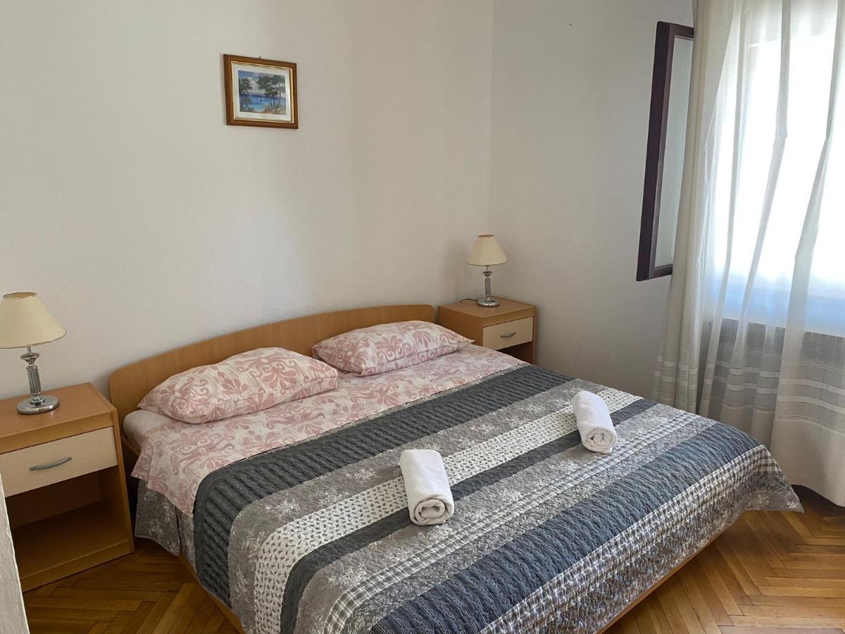 Apartmani Ana Borovac فونتانا المظهر الخارجي الصورة