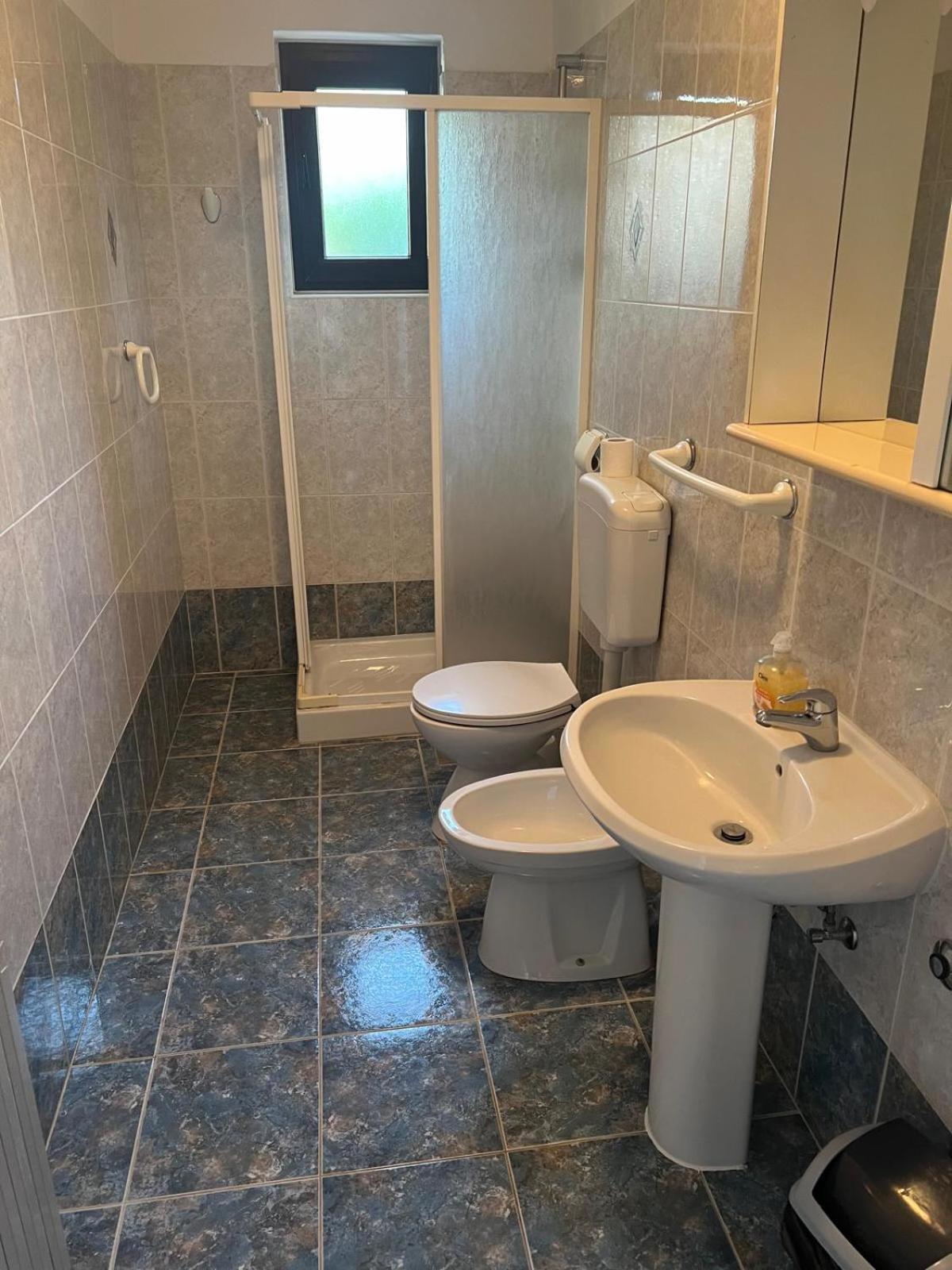 Apartmani Ana Borovac فونتانا المظهر الخارجي الصورة